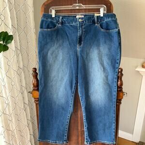 NWT Chico’s size 3 XL girlfriend Capri